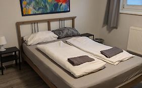 NestOaseWHV Zentrale Zimmer zwischen City und Südstrand